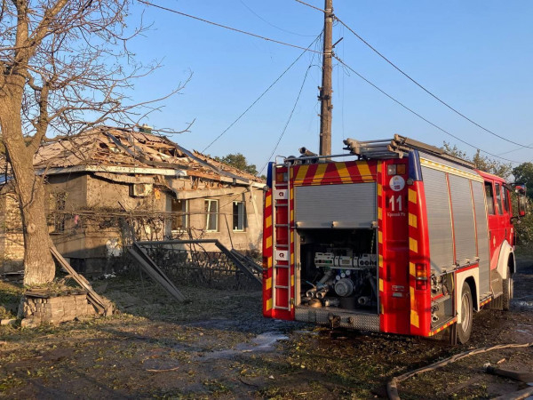 Ліквідація наслідків ракетного удару у Кривому Розі продовжується, в місті розгорнуто штаб допомоги постраждалим 1