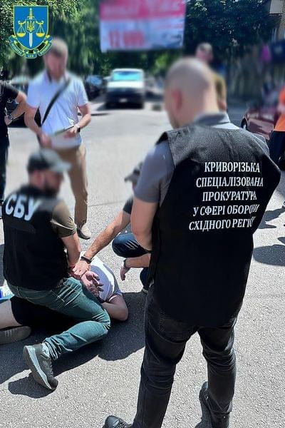 Обіцянка втечі за 10 тисяч доларів: криворіжця судитимуть за нелегальні переправи через кордон