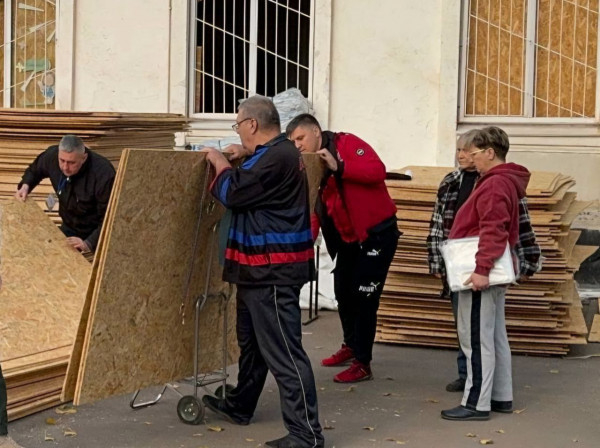 Окупанти обстріляли Нікопольщину понад 20 разів за добу9