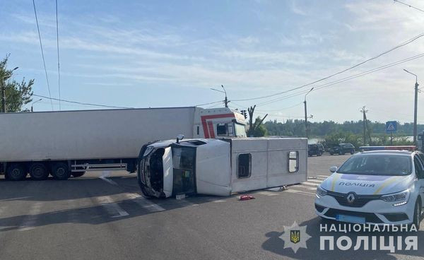 У Кривому Розі судитимуть водія вантажівки, який обвинувачується  у вчинені ДТП з десятьма постраждалими   1