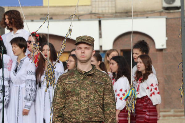 У Кривому Розі вшанували пам’ять нацгвардійців, які поклали життя на захист України8