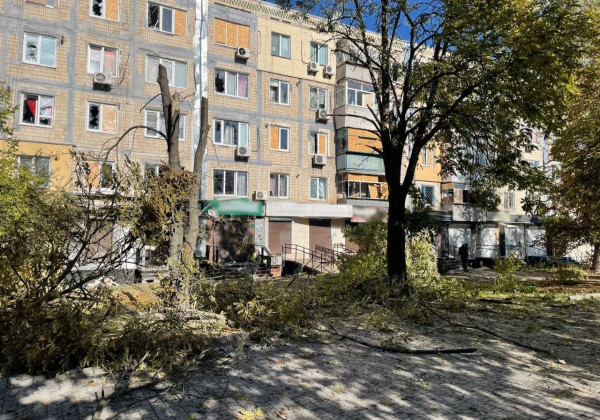 Вранці ворог обстріляв Нікопольщину з артилерії, є троє постраждалих0