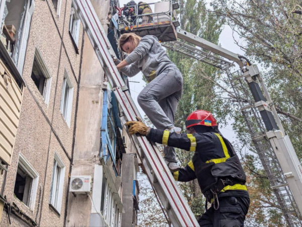 Є поранені, частина міста без світла та газу: у Кривому Розі ліквідовують наслідки ранкової атаки ворожих БПЛА4