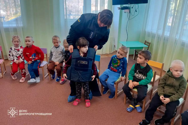 Рятувальники провели уроки з безпеки для дошкільнят різних громад Криворізького району4