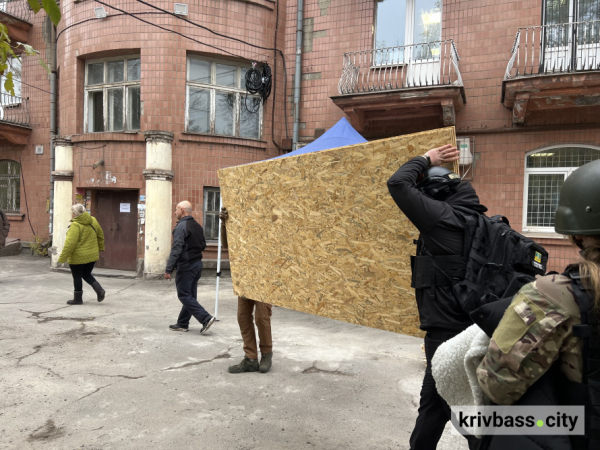 В завалах досі можуть бути жінка та троє дітей: 11 листопада росіяни знову цілились по мирному населенню Кривого Рогу 11