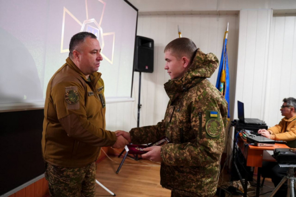 Криворізьких нацгвардійців відзначили державними нагородами - фото 21-ої окремої бригади НГУ