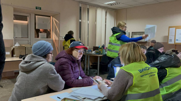 Продовжуємо ліквідацію наслідків вчорашнього ракетного удару по нашому місту1