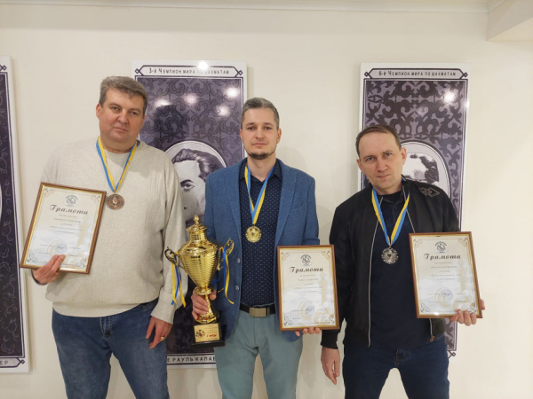 У Кривому Розі визначилися переможці міського чемпіонату з шахів: хто переміг3