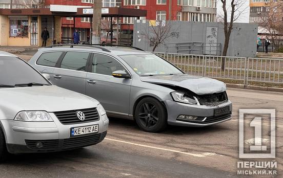 У салоні була дитина: на Володимира Великого зіштовхнулися Volkswagen та КІА