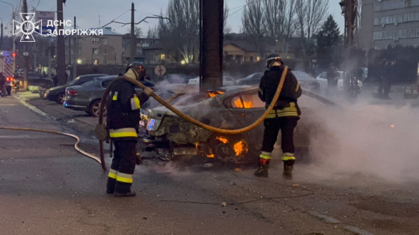 Наслідки удару авіабомбами по Запоріжжю: 13 загиблих, понад 100 поранених1