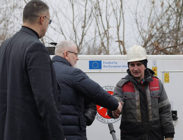 У рамках муніципальної програми відновлення та розвитку інфраструктури, місто допомагає «Кривбасводоканалу» замінювати аварійні ділянки, проводити ремонти, отримувати  спецтехніку2