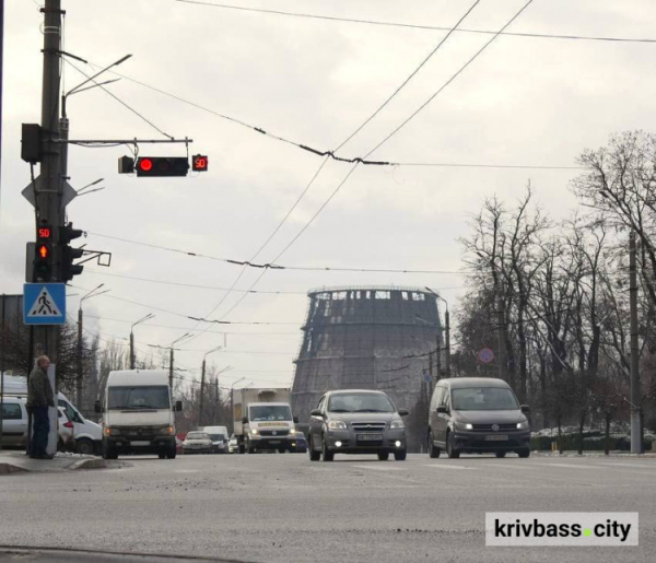 Безперебійне живлення: у Кривому Розі встановлюють нові світлофори на випадок блекаутів