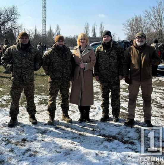 Підсилення пікапами, дронами та не тільки: Рада оборони Кривого Рогу закрила запити Героїв на понад 32 млн грн2