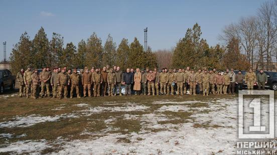 Підсилення пікапами, дронами та не тільки: Рада оборони Кривого Рогу закрила запити Героїв на понад 32 млн грн5