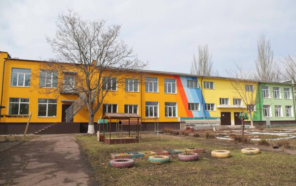 У Кривому Розі реалізується проєкт термомодернізації освітніх закладів у співпраці з Європейським банком реконструкції та розвитку – це 36 гімназій, ліцеїв та дитячих садків0