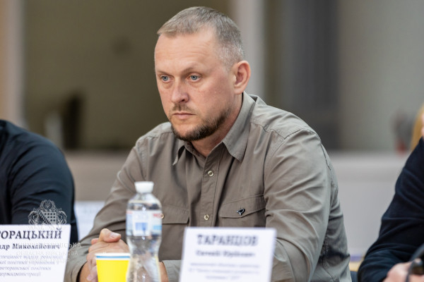Доступні ЦНАП, комфортні маршрути містом, заняття спортом та розвиток кар’єри: в області представили проєкти з безбар’єрності4