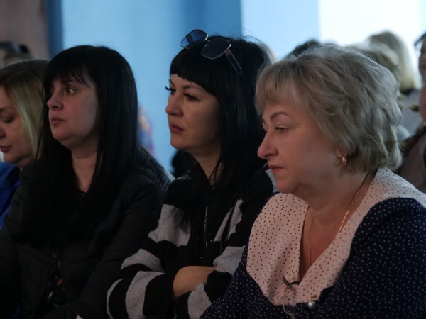 О. Вілкул: Вони живі, поки ми їх пам’ятаємо. Іменаполеглих Героїв - назавжди в наших серцях, а відтепер - і закарбовані на сторінках «КНИГИ ПАМ’ЯТІ»7