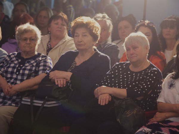 О. Вілкул: Вони живі, поки ми їх пам’ятаємо. Іменаполеглих Героїв - назавжди в наших серцях, а відтепер - і закарбовані на сторінках «КНИГИ ПАМ’ЯТІ»5