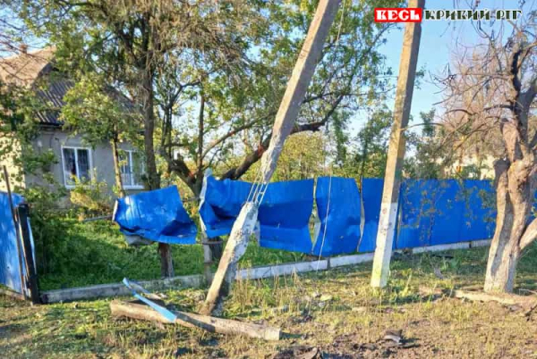 Синельниковщина постраждала від ворожої атаки
