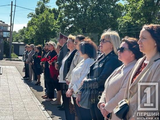 80 років пам'яті: у Кривому Розі вшанували полеглих та ветеранів Другої світової війни4