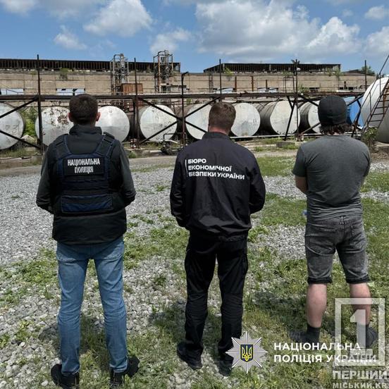 Контрафакт «гуляв» Дніпропетровщиною та сусідніми областями: у Кривому Розі викрили виробників нелегального пального3