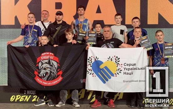 Криворізькі спортсмени сходили на обласні та європейські п'єдестали: нові здобутки у боротьбі та карате