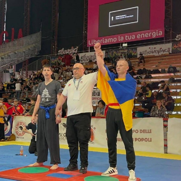 Криворізькі спортсмени стали чемпіонами світу з кунг-фу саньдо3