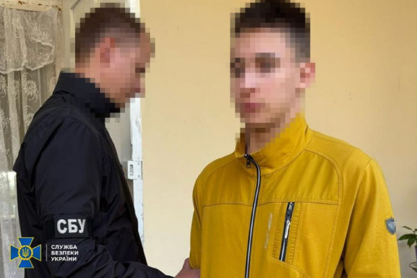 На Дніпропетровщині правоохоронці затримали неповнолітніх, яких росіяни завербували для скоєння диверсій2