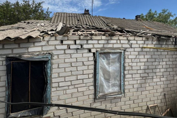 На Нікопольщині через обстріли постраждали троє жінок3