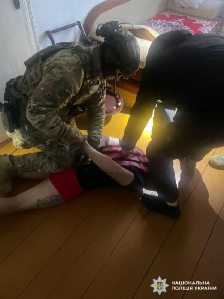 Нацполіція проводить понад 200 обшуків у рамках масштабної спецоперації проти наркобізнесу4