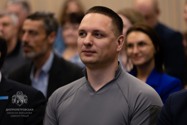 Найбільший в Україні: на Дніпропетровщині відкрили Центр захисту прав дитини5