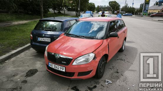 Невизначеність у маневрі = три пошкоджених авто: на 5-ому Зарічному ДТП з Hyundai та кількома Skoda2