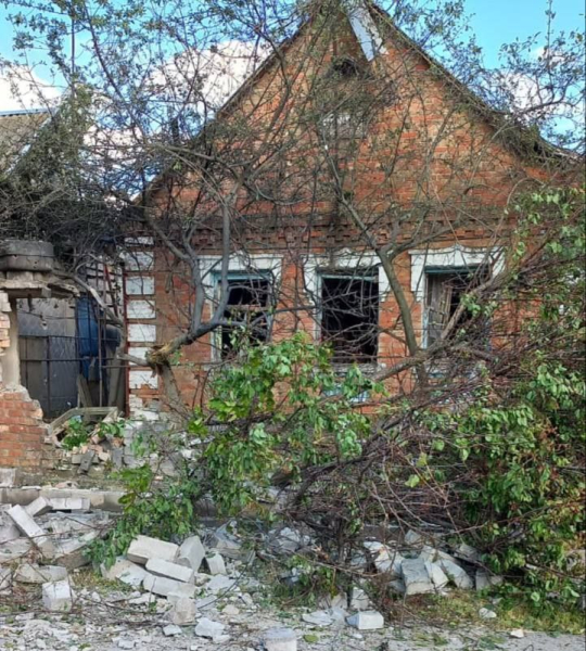 Обстріли Дніпропетровщини: війська рф атакували громаду Криворіжжя2