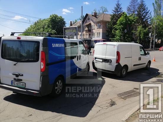 Підвела швидкість реакції: на проспекті Університетському зіткнулися Opel та Fiat2