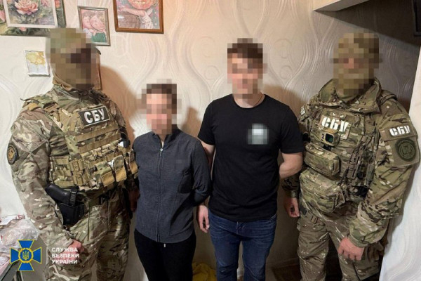 СБУ затримала групу зрадників, які використовували автомобільні відеореєстратори для наведення ударів на Дніпропетровщину та інші області України1