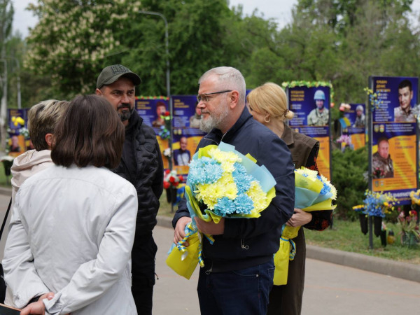 У кожному районі Кривого Рогу невдовзі створять Алеї слави для увічнення пам'яті Героів – земляків, загиблих у війні з росією  0