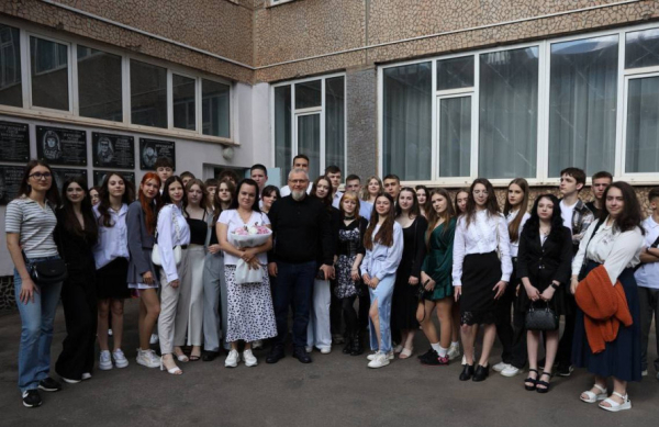 У Кривому Розі цьогоріч останній дзвоник пролунає для 69 тисяч учнів1