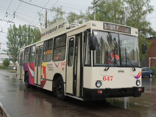 У Кривому Розі модернізували комунальний електротранспорт - фото управління преси виконкому Криворізької міськради