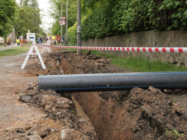 У Кривому Розі реалізується проєкт з водопостачання для мешканців густонаселеного мікрорайону  -  5-й Зарічнийна4