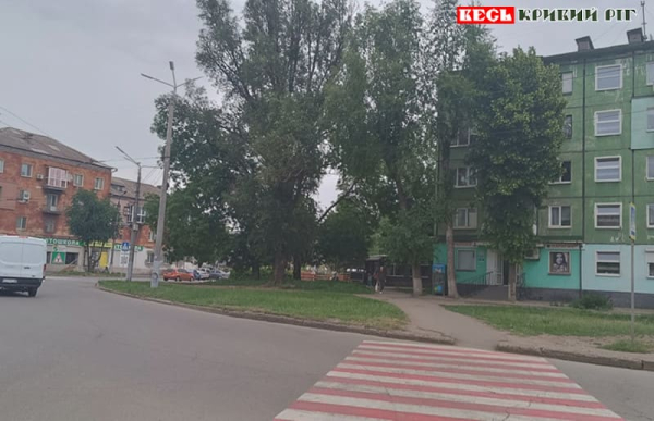 Демонтовано чотири білборди на кільці Автовокзалу в Кривому Розі