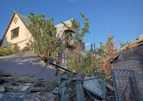 Ворожі удари вночі: на Дніпропетровщині пошкодження, але без жертв0