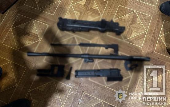 Завезли трофейну зброю окупантів для продажу: на Дніпропетровщині викрили двох братів