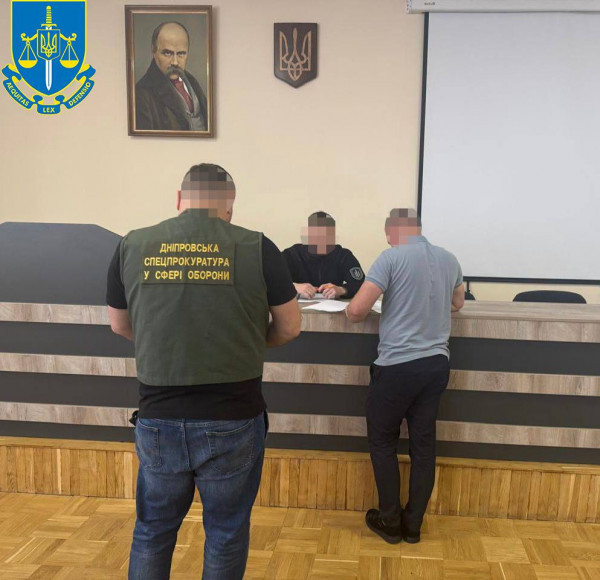 68 млн гривень збитків державі: трьох екскерівників військового лісгоспу Дніпропетровщини підозрюють у перевищенні службових повноважень1
