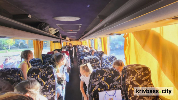 Канікули без тривог: близько 500 дітей Криворіжжя  пройшли оздоровлення в літніх таборах України1