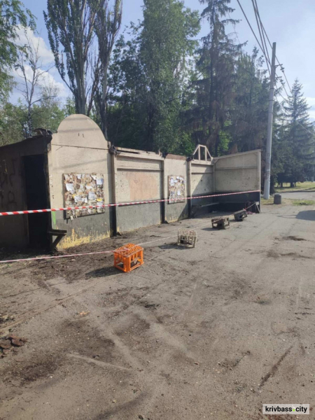 Комфорт для містян: у Тернівському районі оновлюють зупиночні павільйони1