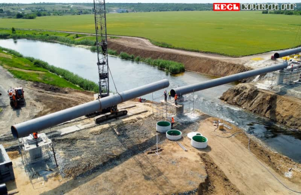 Міст-трубопровід через Інгулець неподалік Кривого Рогу