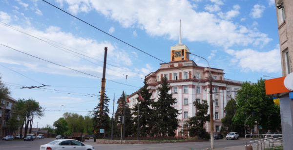 Адмінбудівля КЗРК - фото з відкритих джерел