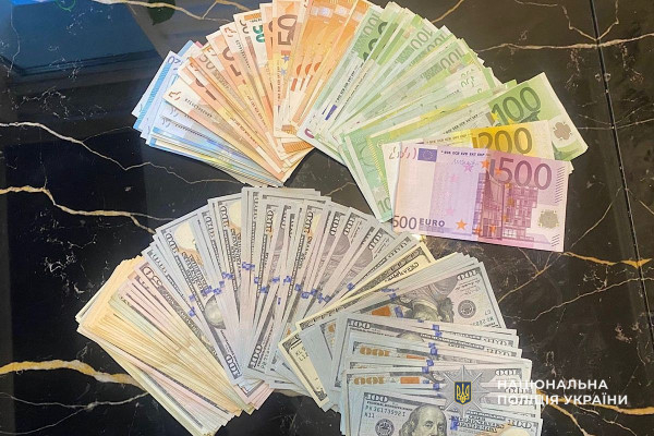 На Дніпропетровщині лікарка може отримати 10 років ув'язнення за вимогу хабара у пацієнта2