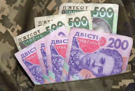 На Дніпропетровщині викрито організовану групу посадовців, причетних до махінацій з бойовими виплатами