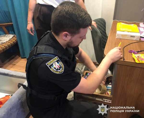 Нацполіція викрила злочинну організацію, через дії якої без гарячої води залишилася половина Кривого Рогу6